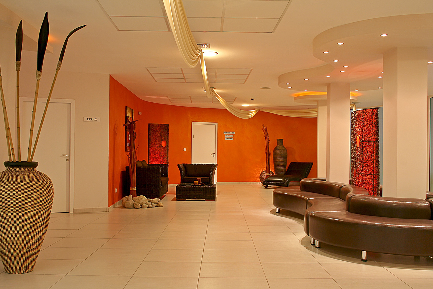 Aqua Azur-Spa.jpg