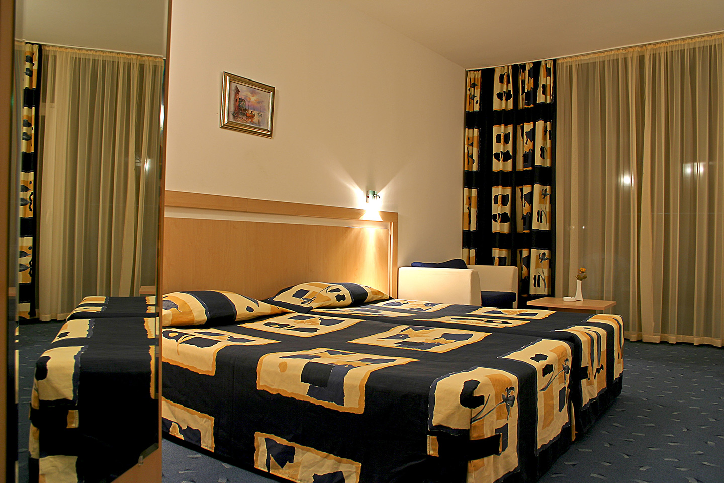 Hotel Aqua Azur-Standardna soba.jpg