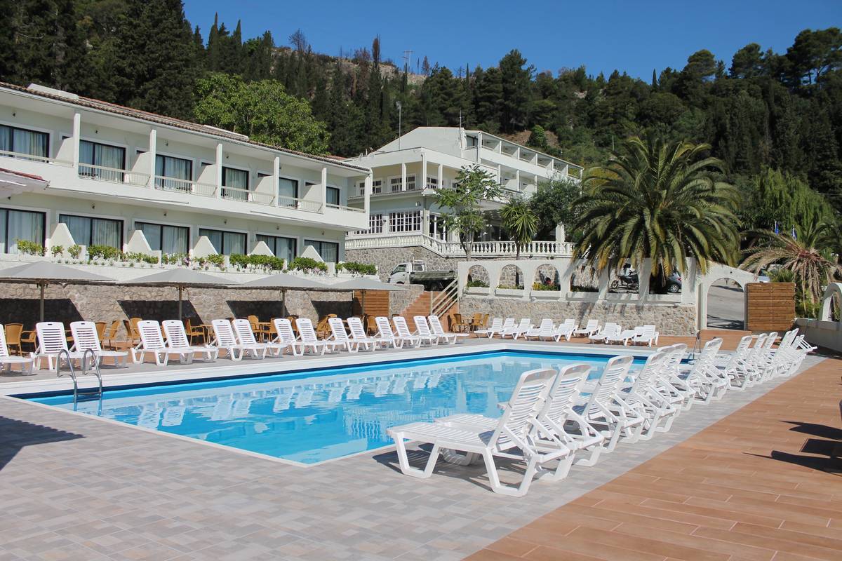 Benitses Bay View hotel spoljni izgled.jpg