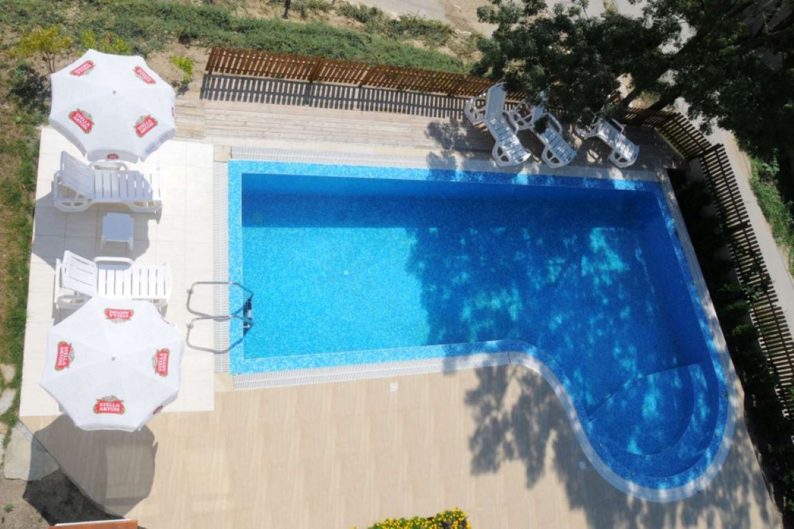 Hotel Hanat-Bazen.jpg
