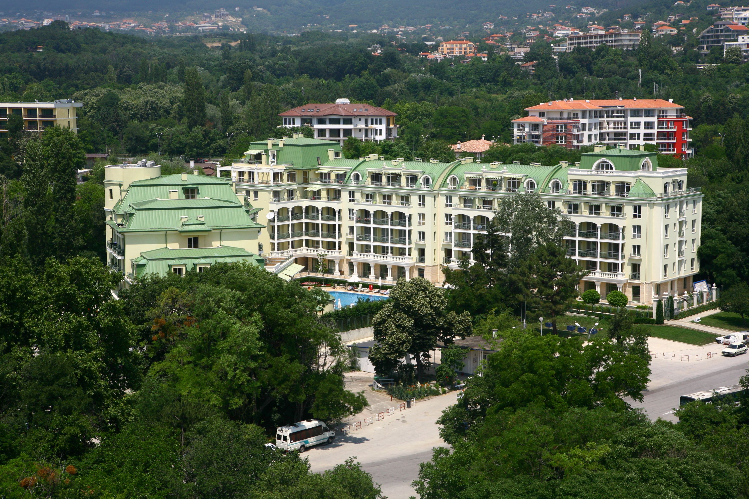 Splendid Apart Hotel-Spoljasnji izgled.jpg