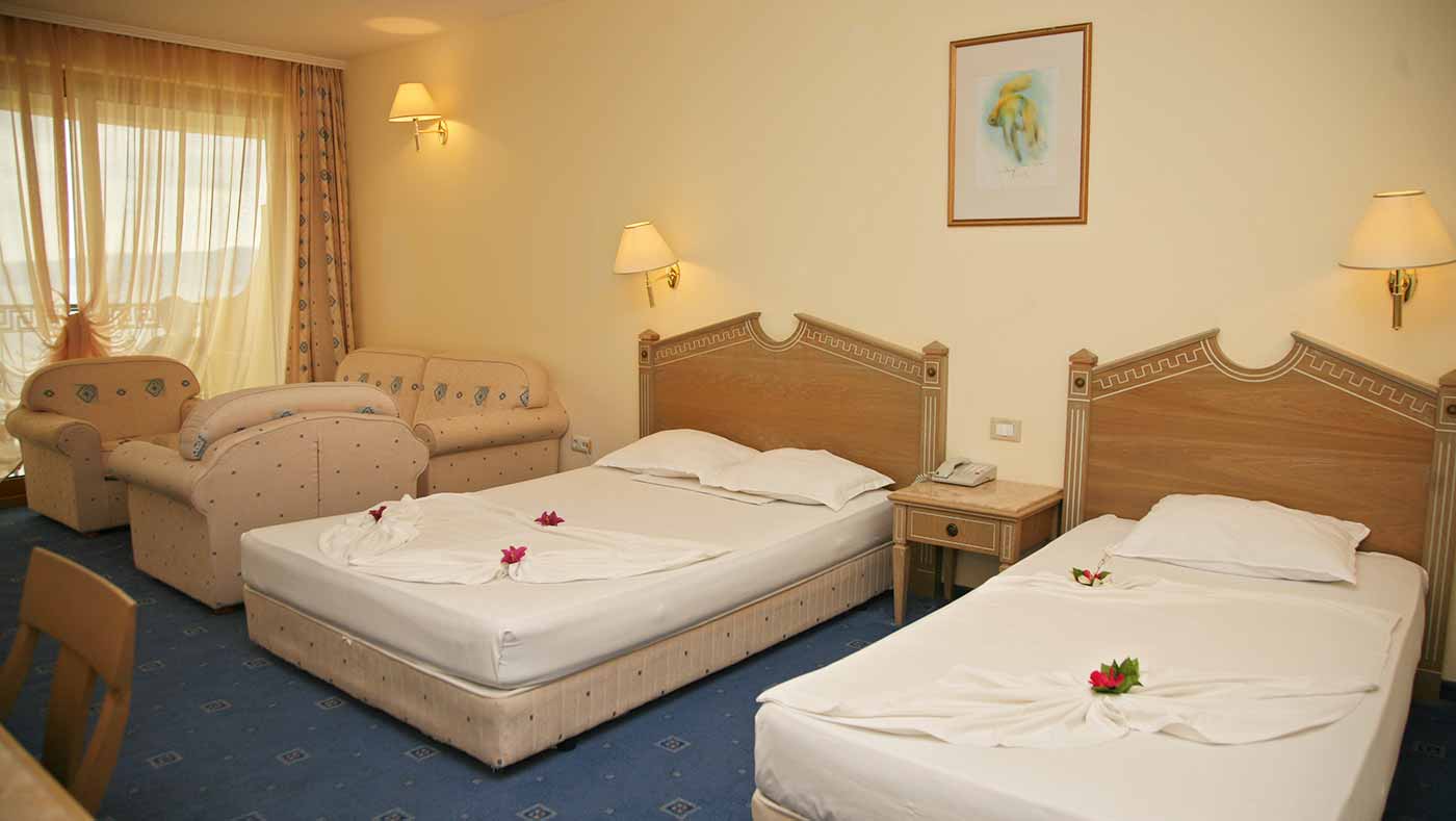 Hotel Marina Royal Palace-Junior suite.jpg