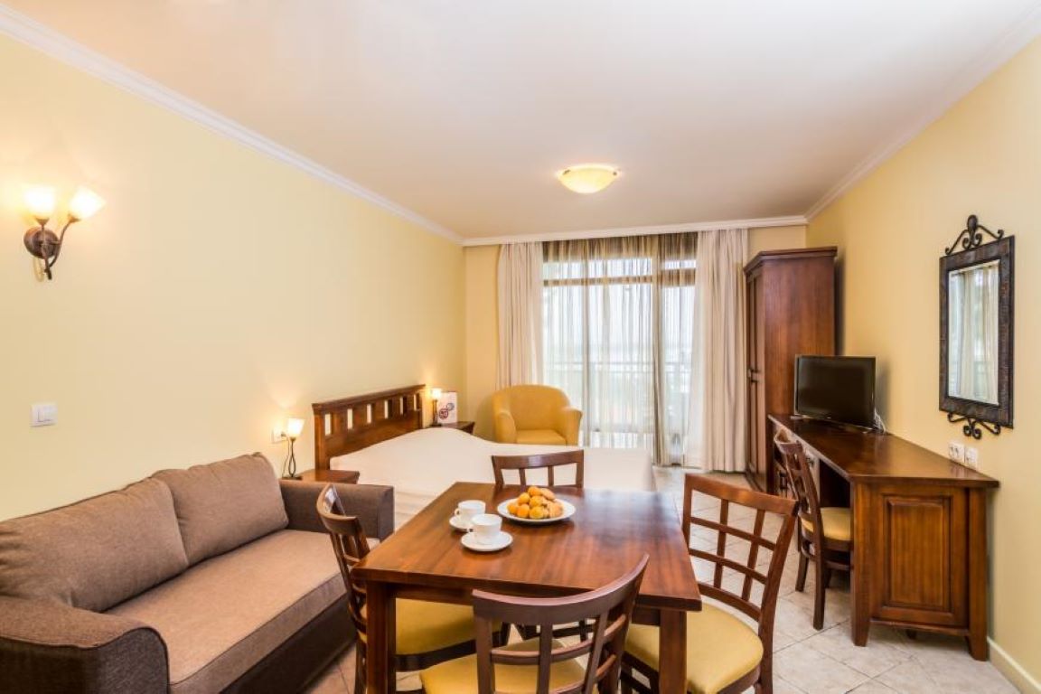 Santa Marina Hotel-Studio more.jpg
