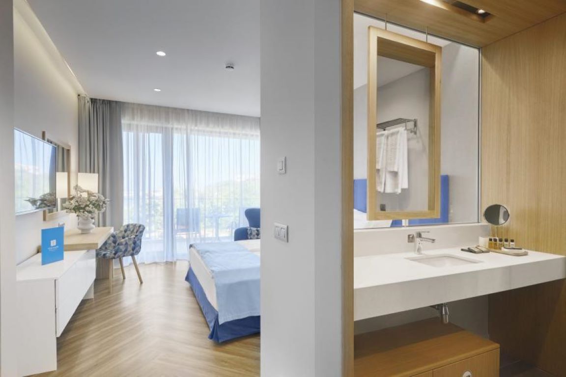 Hotel Viva Mare Beach-Smart standardna soba park.jpg