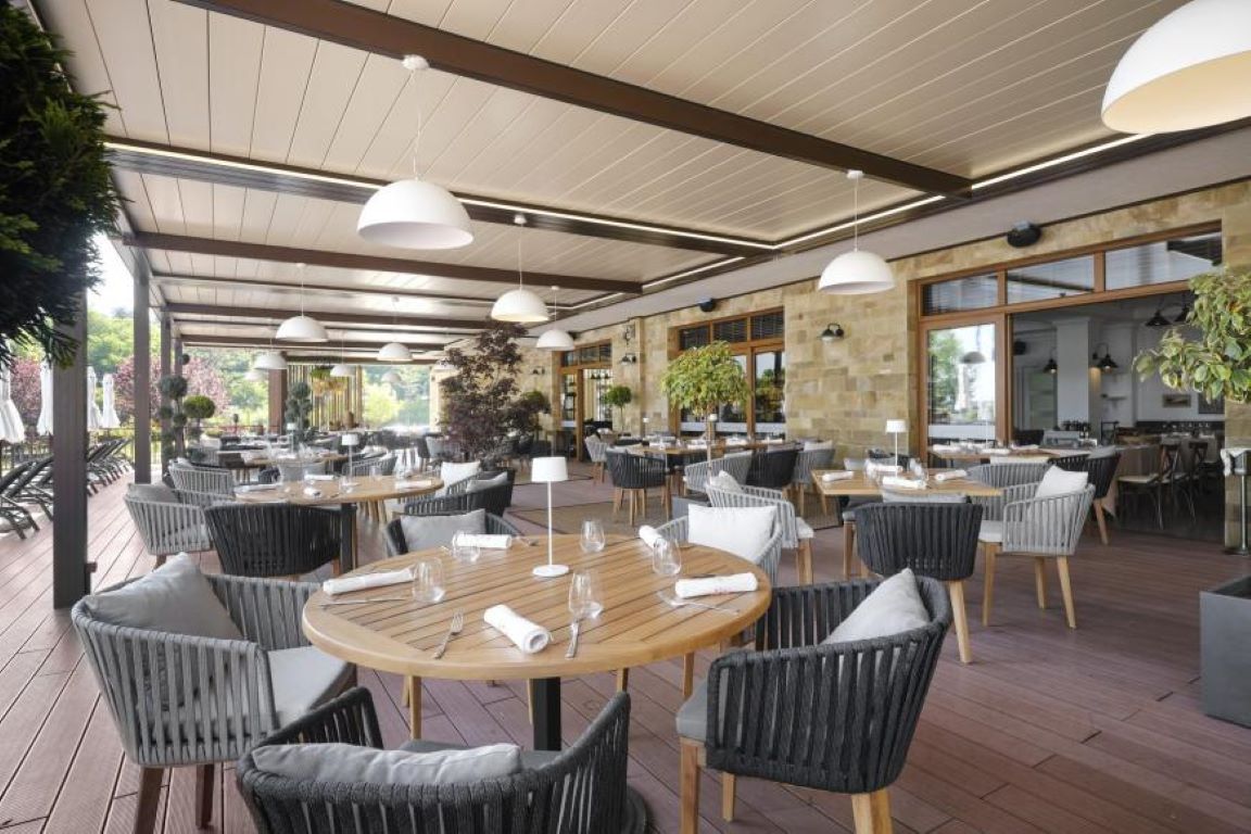 Viva Mare Beach-Riblji i rostilj restoran.jpg