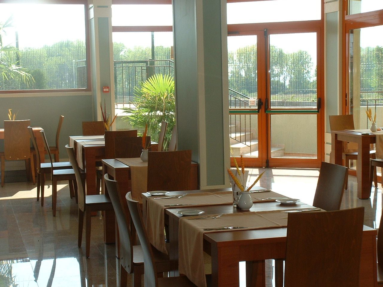 Hotel Serena Residence-Restoran.jpg
