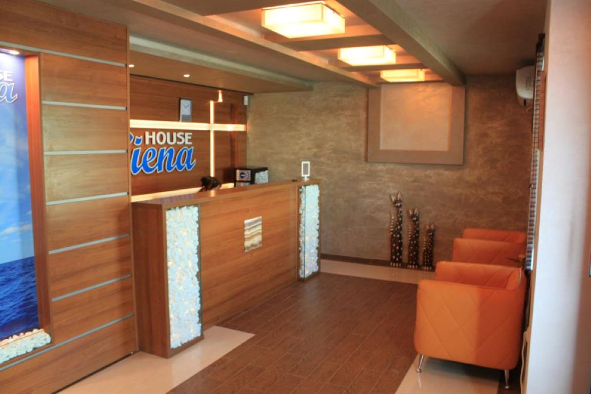 Siena House-Recepcija.jpg