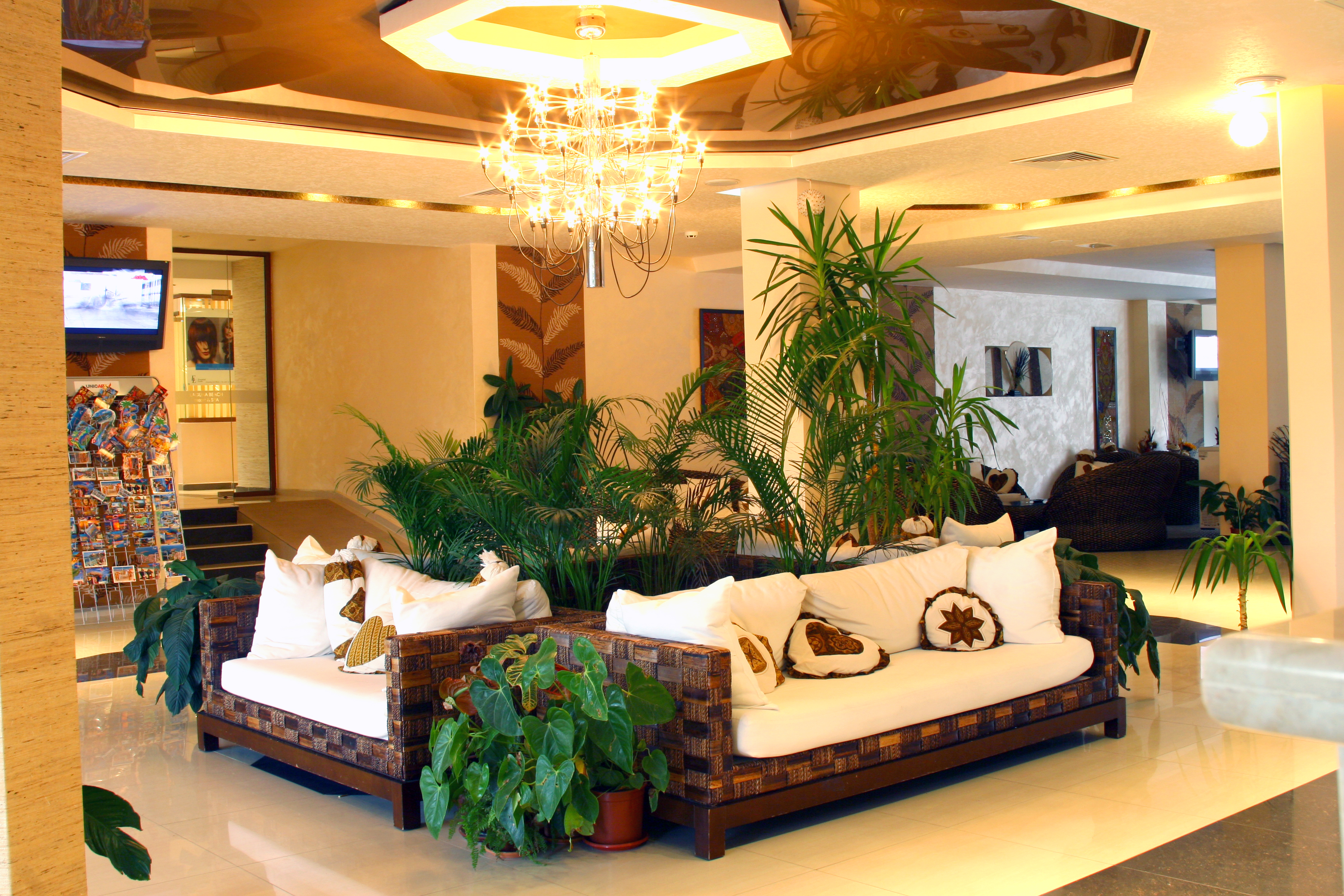 Hotel Laguna Beach Sozopol-Lobby.jpg