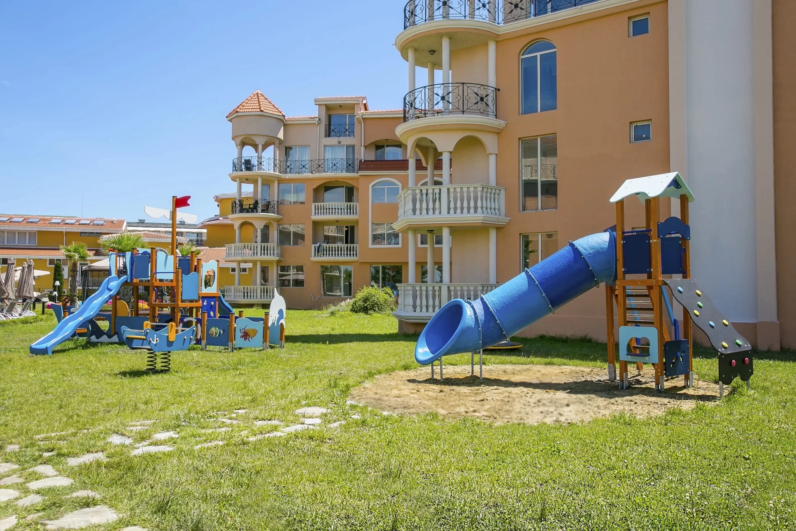 Hacienda Beach Hotel-Decije igraliste.jpg
