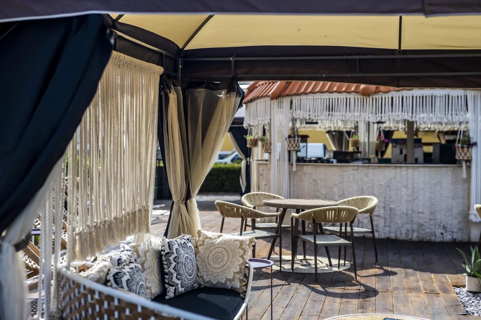 Hotel Hacienda Beach-Bar na bazenu.jpg