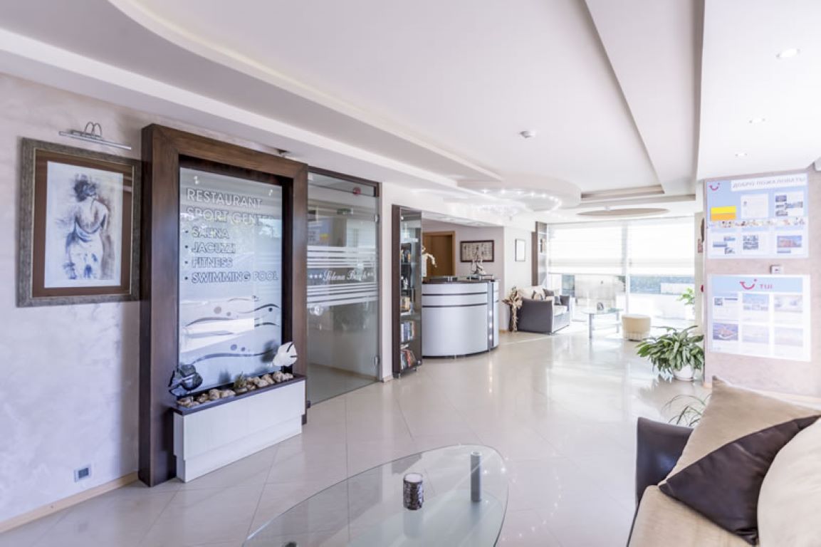Selena Beach Hotel-Recepcija.jpg