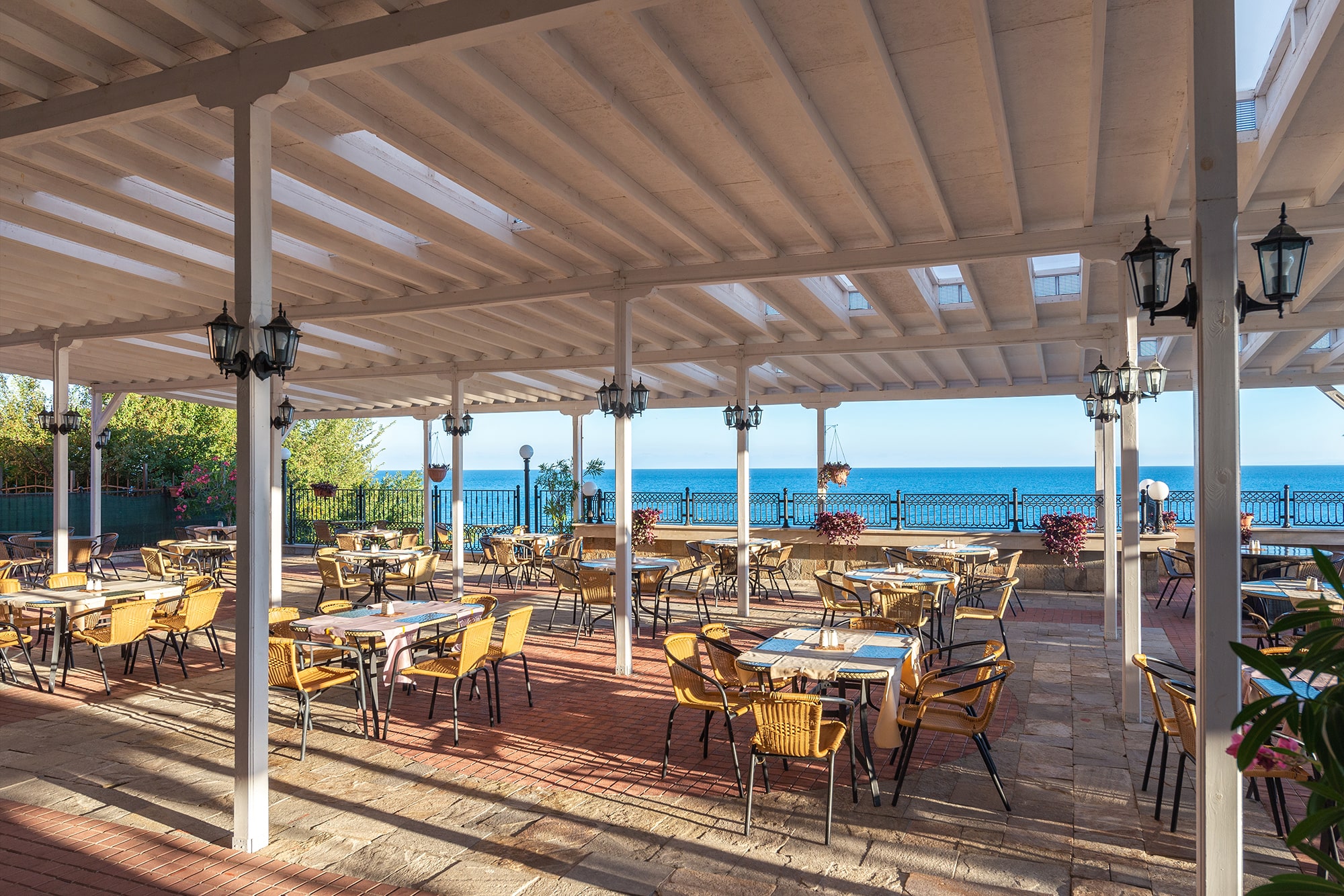 Tiva del Mar Hotel-Restoran.jpg