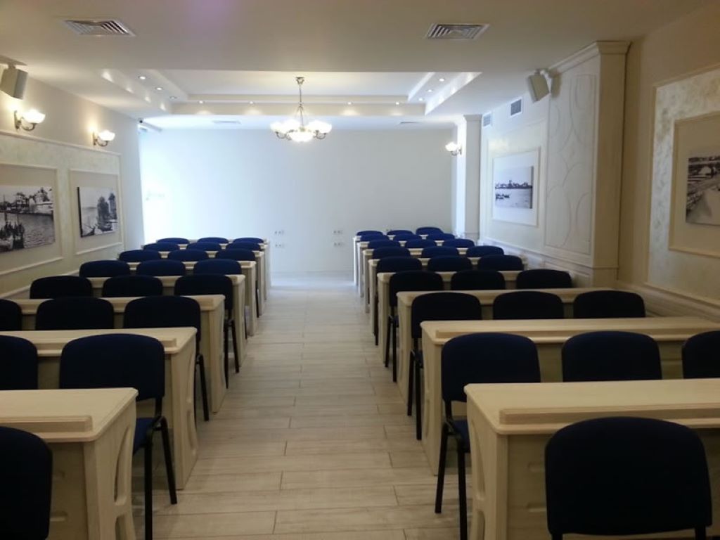 Penelope Palace Hotel-Sala za konferencije.jpg