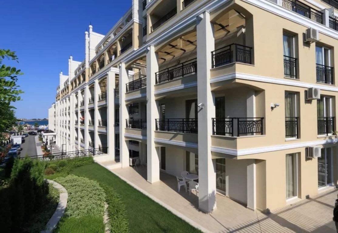 Penelope Palace Hotel-Zgrada hotela.jpg