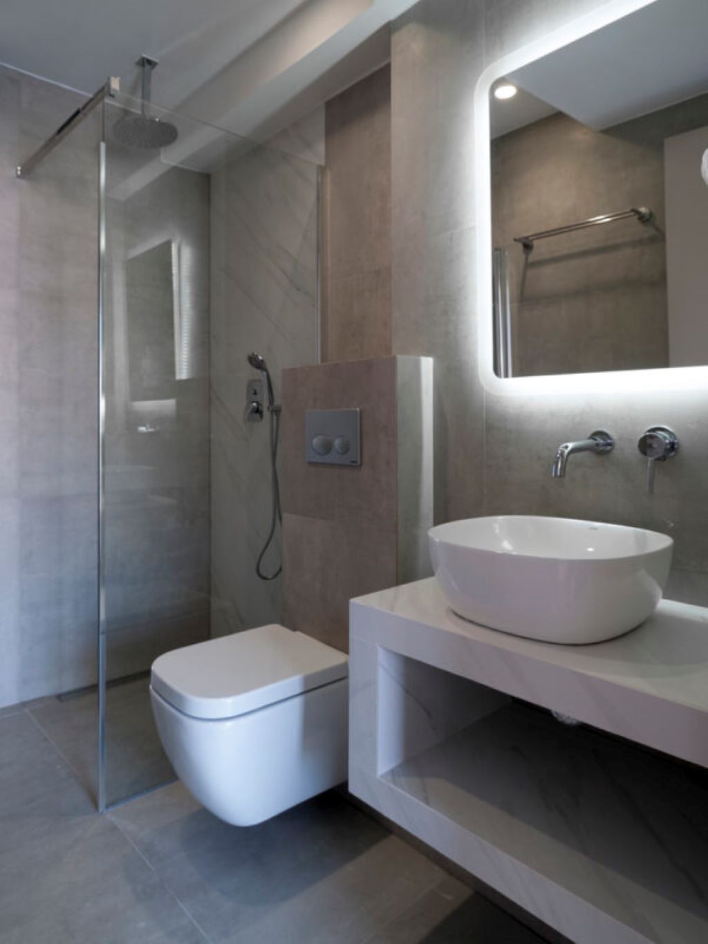 Olympos Suites Apartments double soba kupatilo.jpg