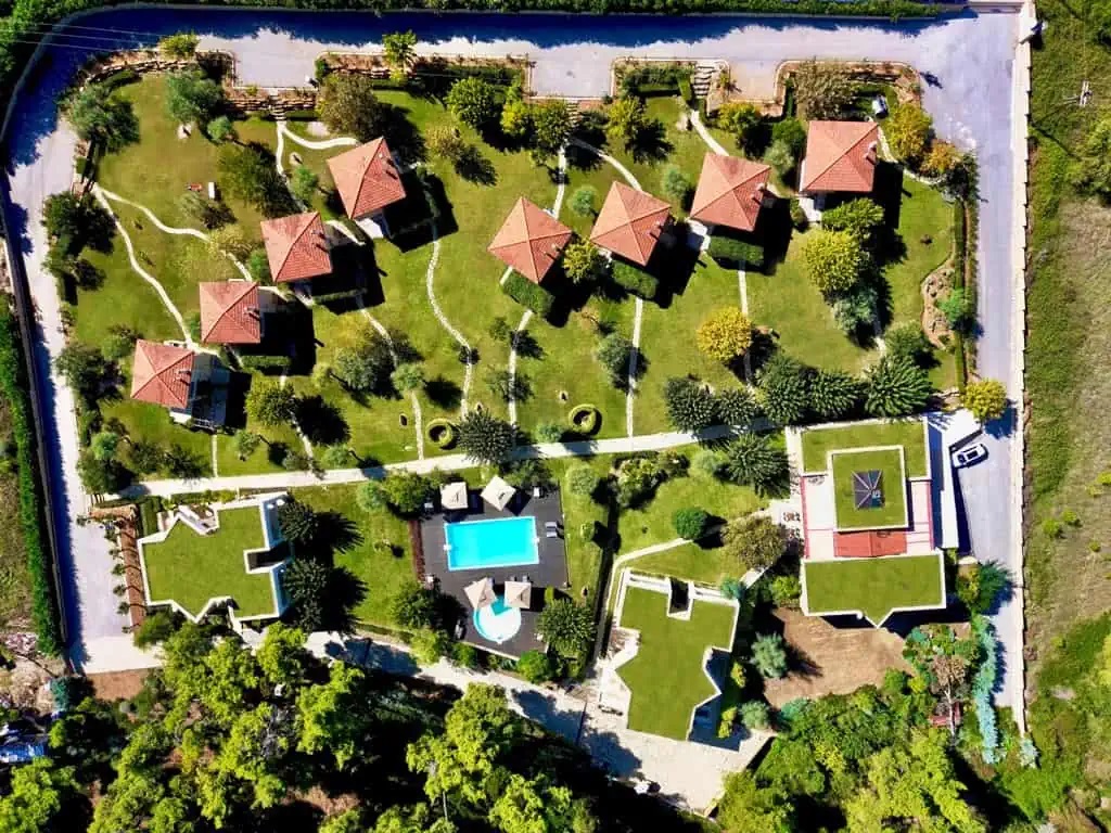 Sani Polyastron Hotel & Spa kompleks.jpg
