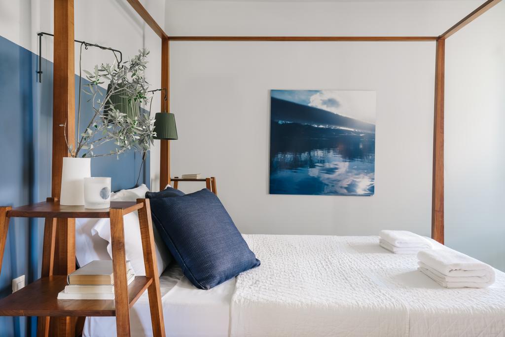 Hotel Emelisse double executive room.jpg
