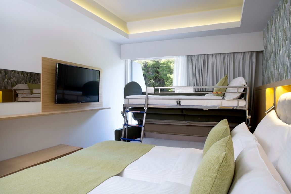 Dolce Athens Attica Riviera hotel premium.jpg