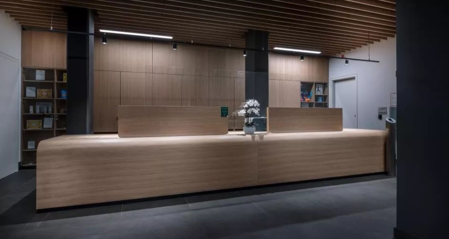 Hotel Zdravilisce Lasko-Recepcija.jpg