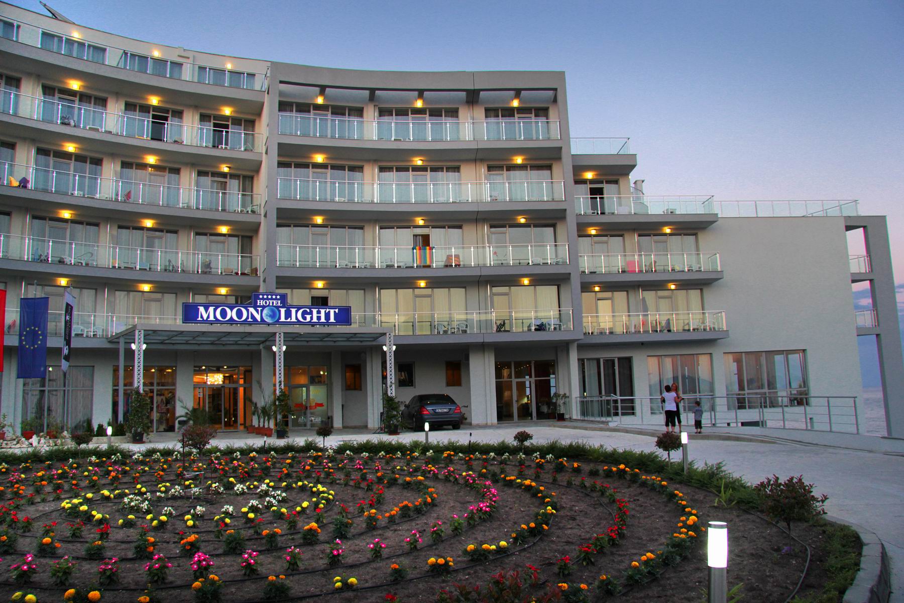 Hotel Moonlight-Ulaz u hotel.jpg
