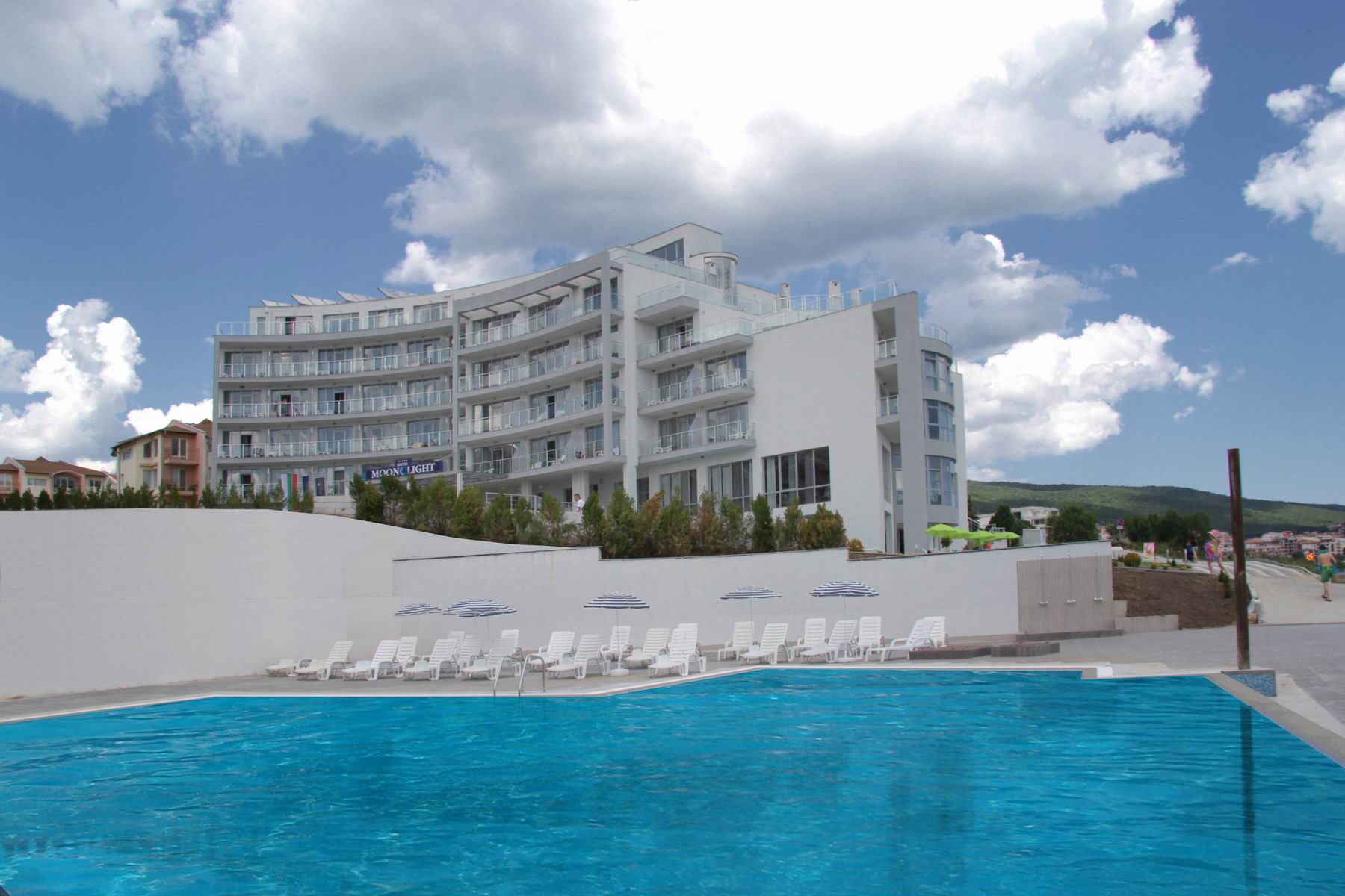 Moonlight Hotel-Bazen.jpg