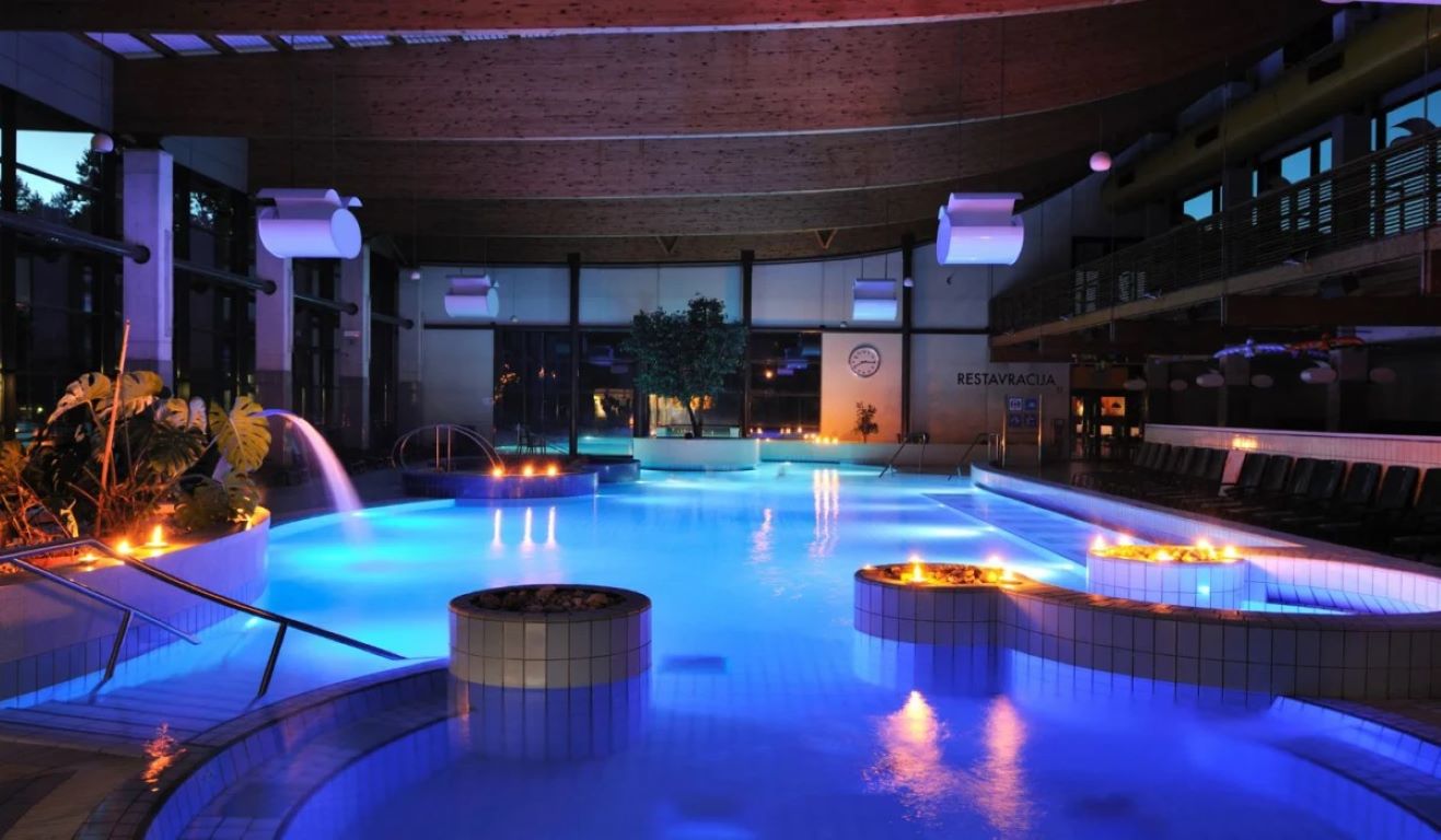 Hotel Balnea-Unutrasnji bazen.jpg