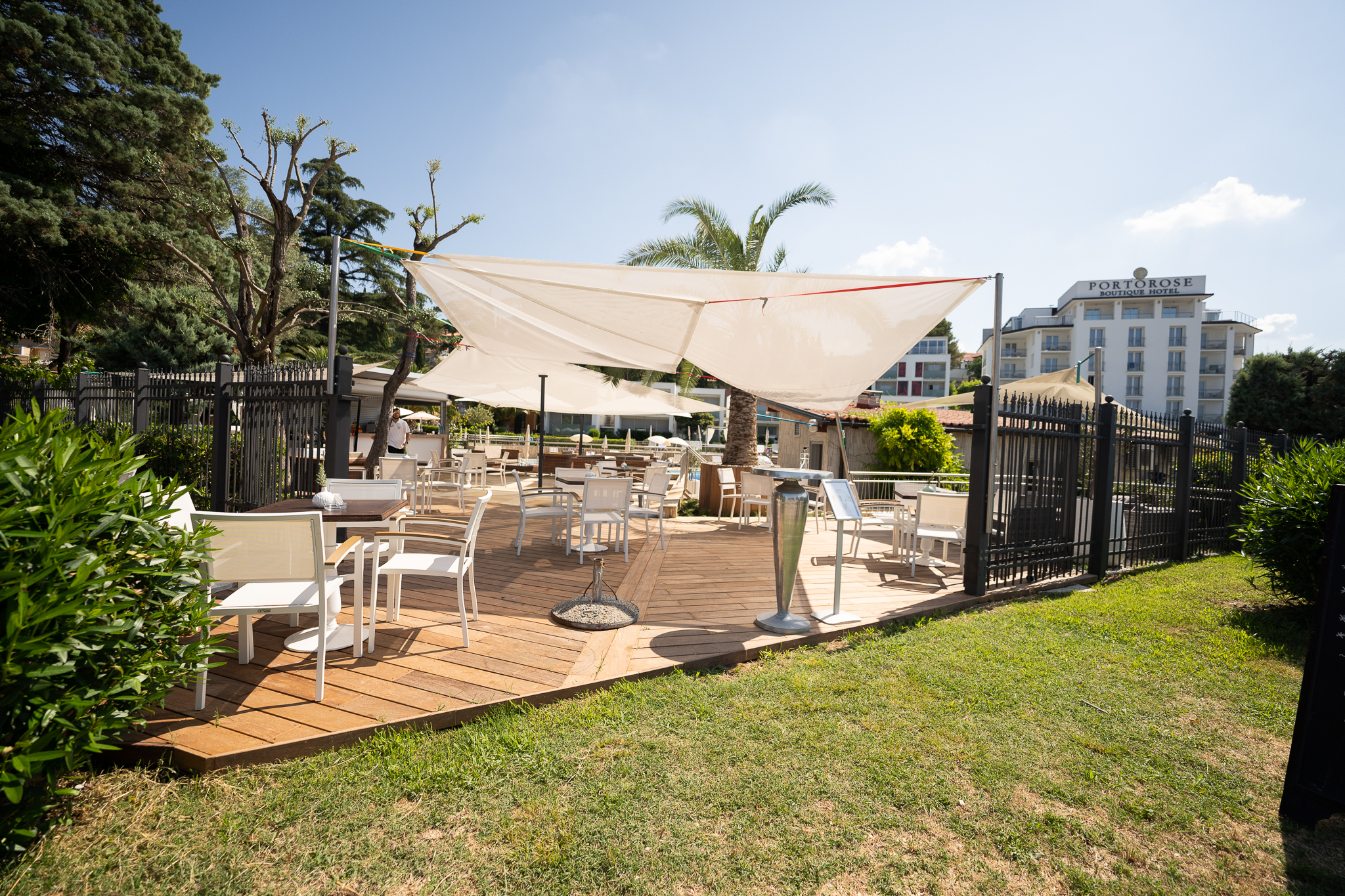 Boutique Hotel Portorose-Terasa restorana.jpg