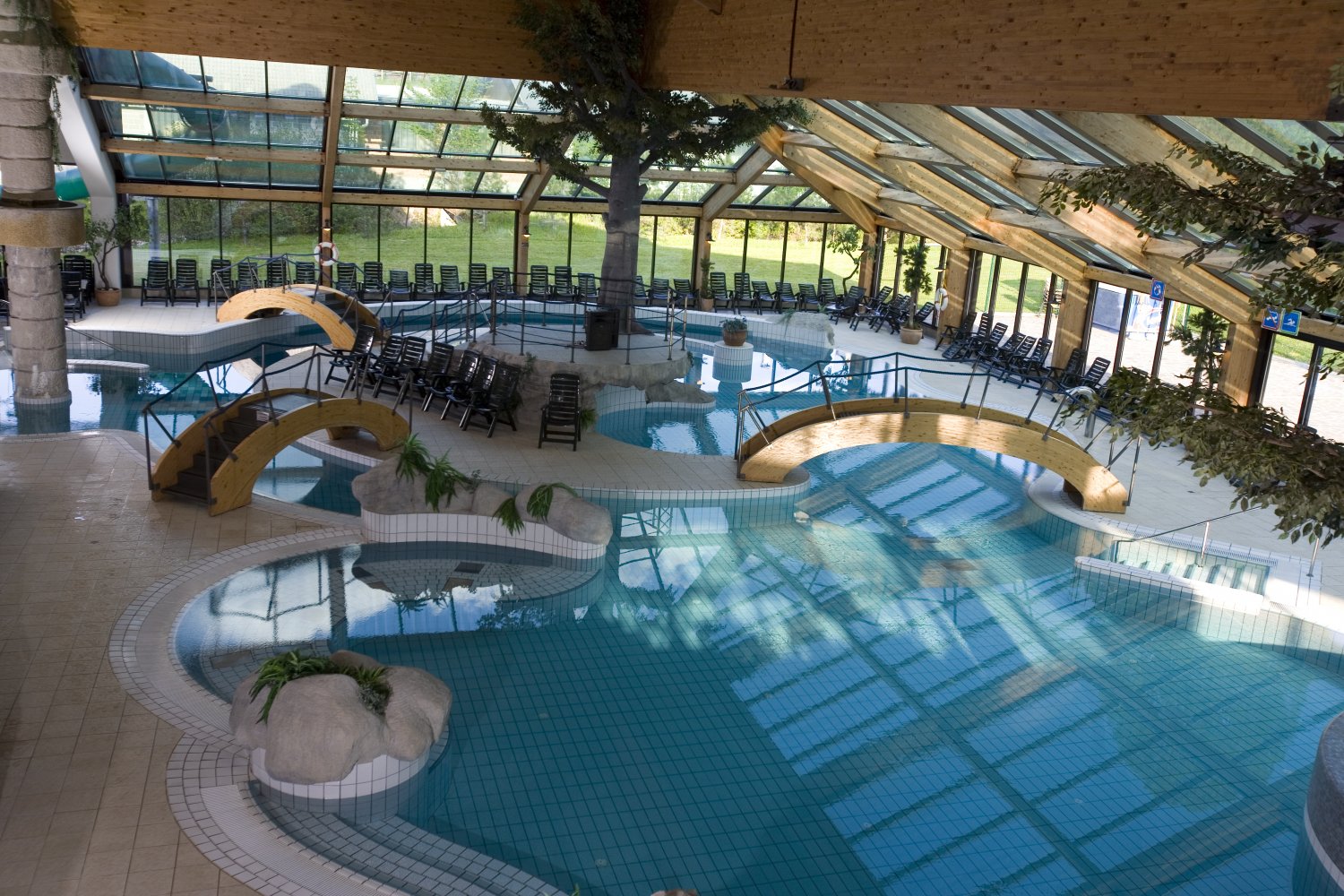 Eco Hotel Bohinj-Kompleks bazena.jpg