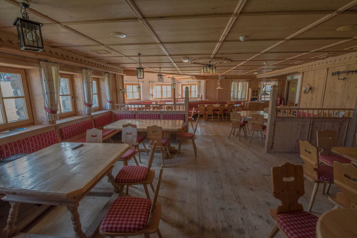 Apartmani Alpska Perla-Picerija.jpg