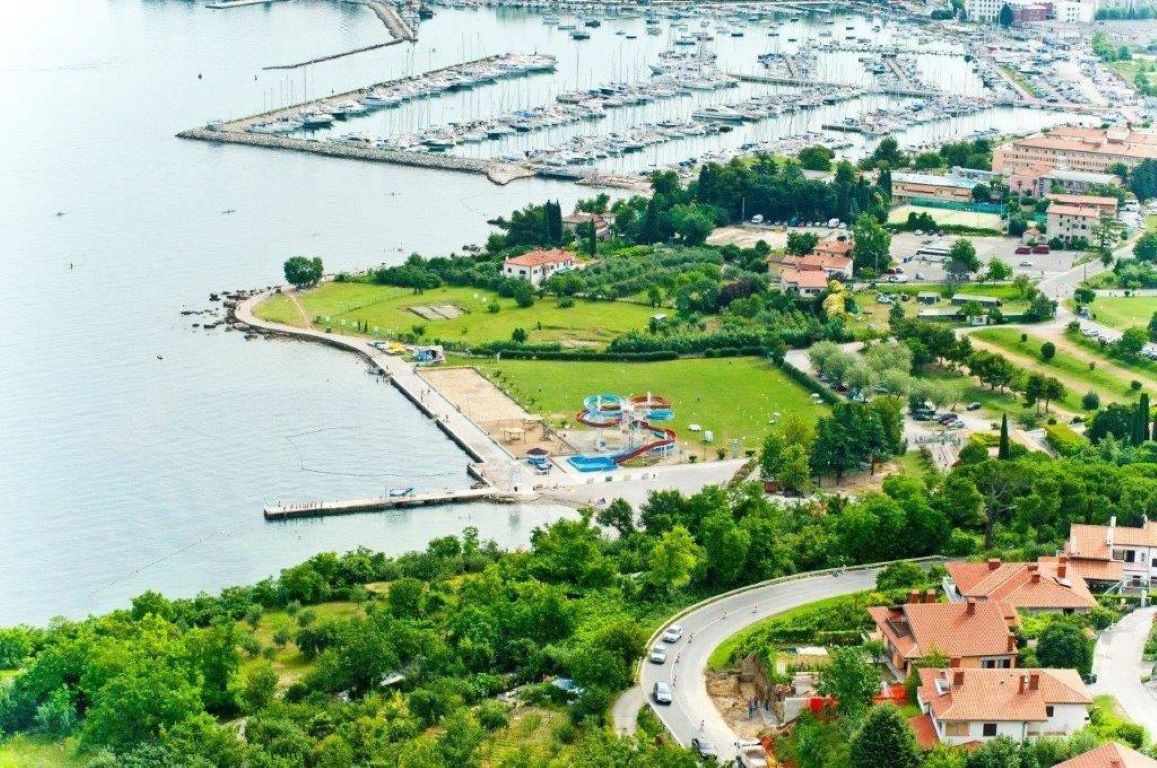 Haliaetum Hotel-Panorama hotela.jpg