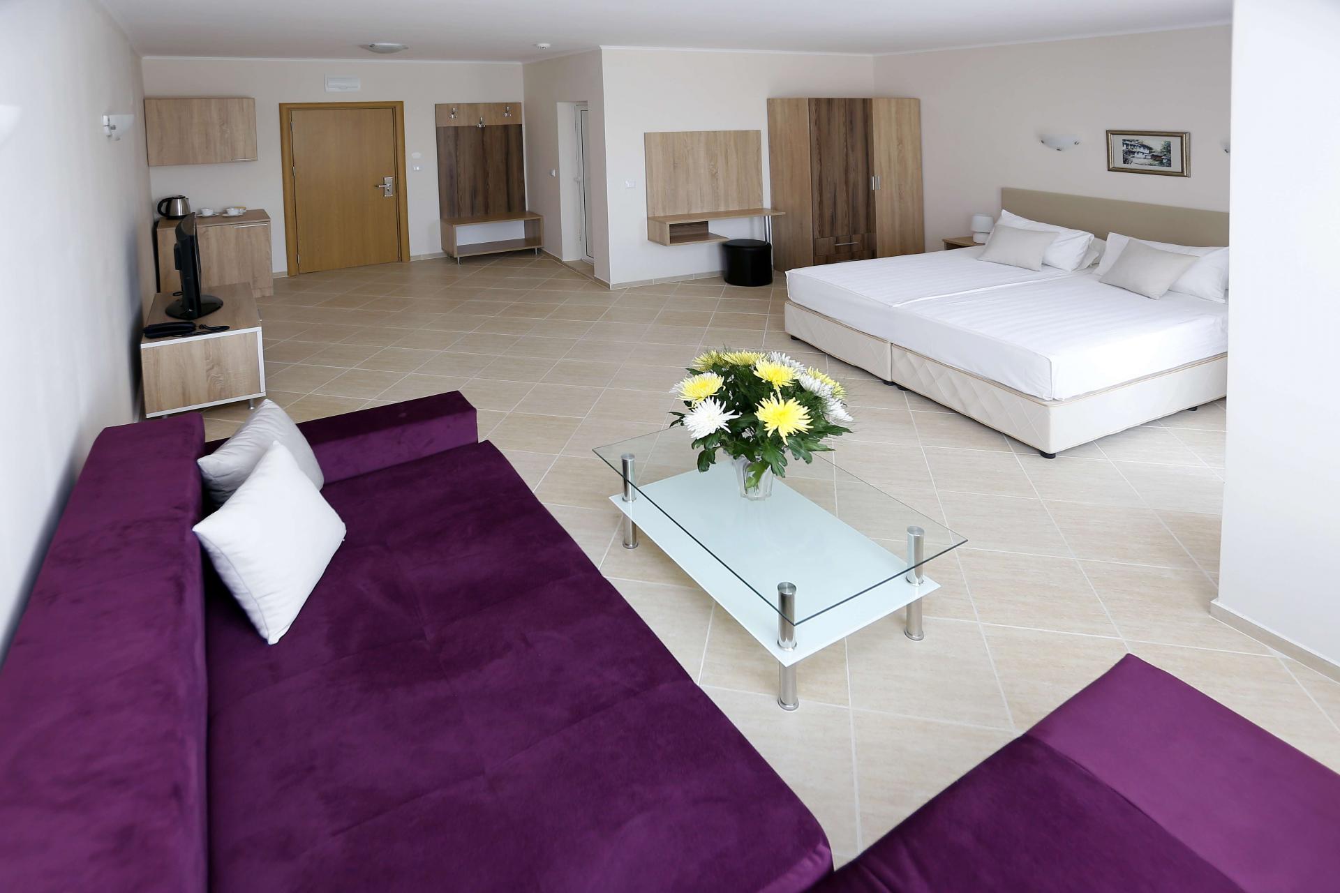 Hotel Sunrise River Beach Resort-Studio.jpg