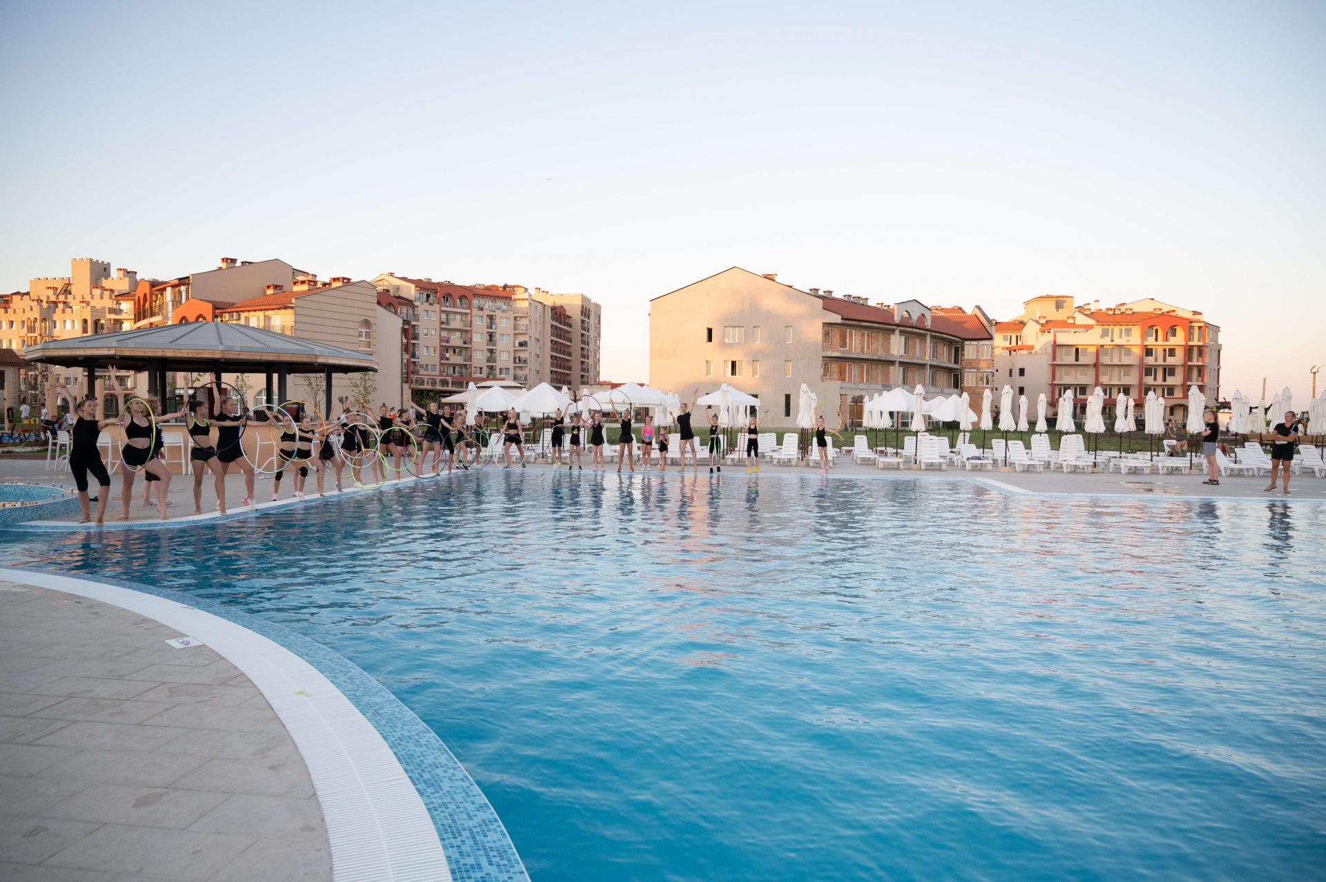 Sunrise River Beach Resort Hotel-Bazen.jpg