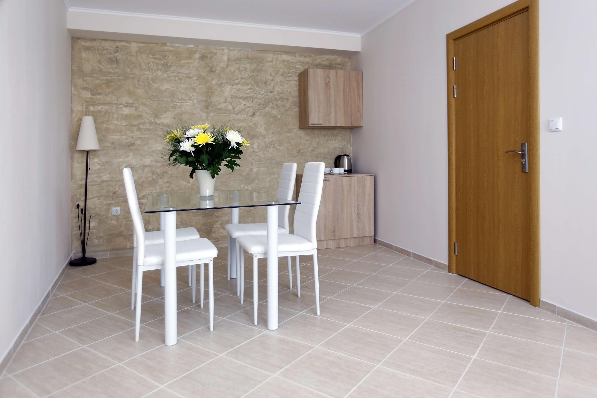 Sunrise River Beach Resort Hotel-Dvosoban apartman.jpg