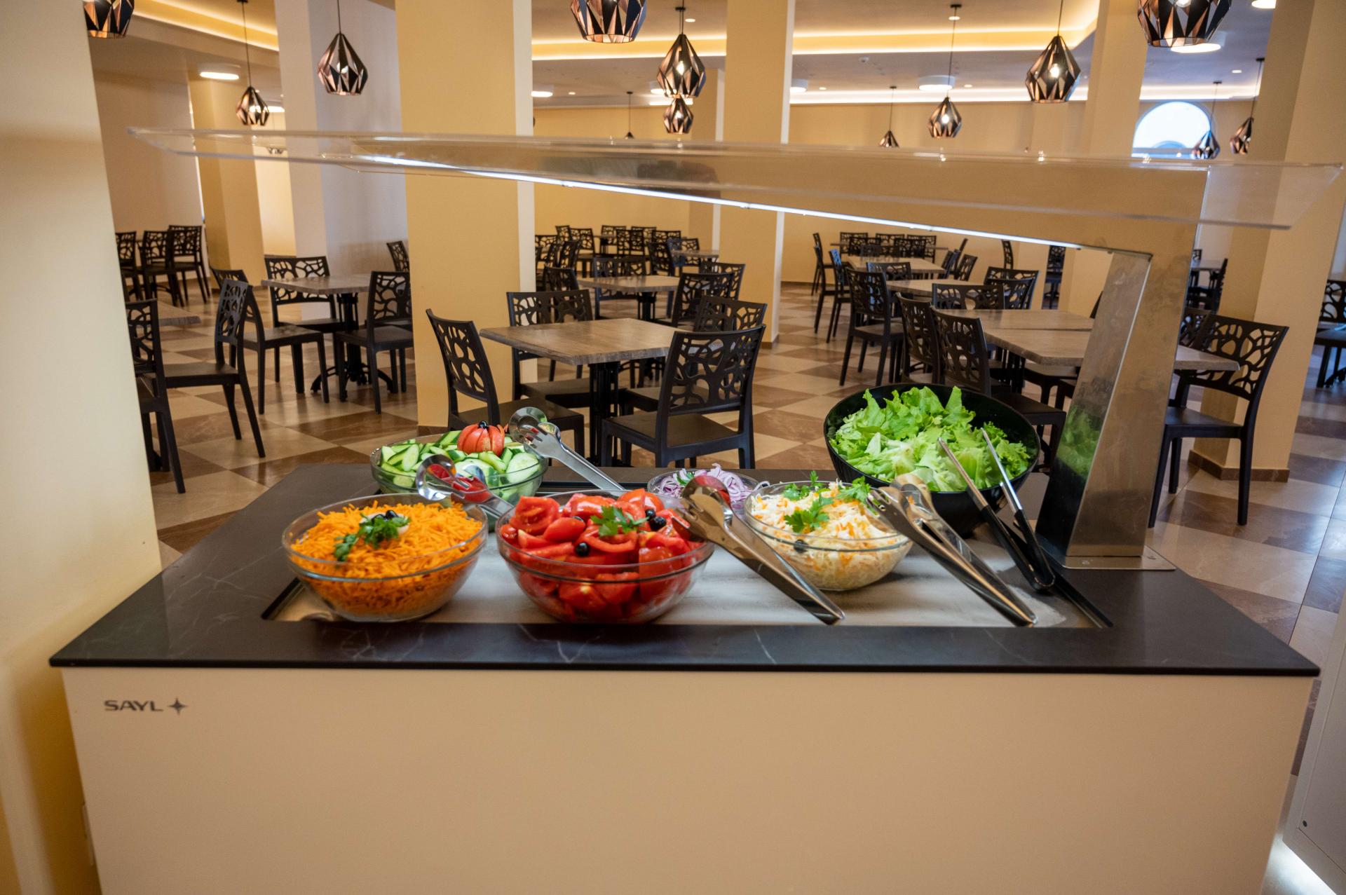 Sunrise River Beach Resort Hotel-Restoran.jpg