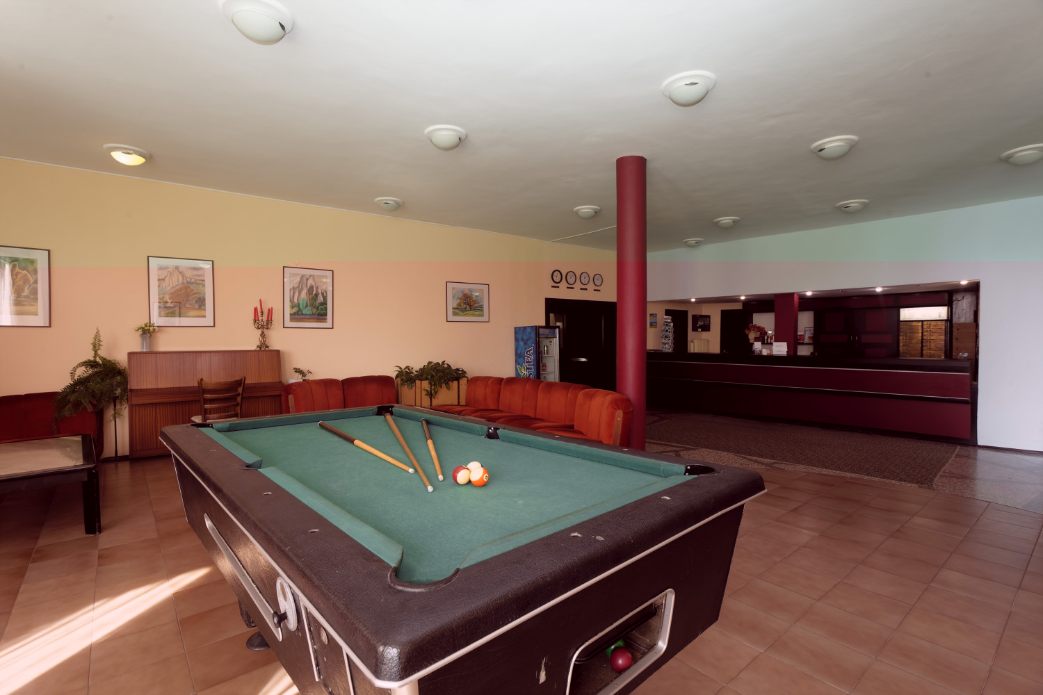 Hotel Neptun-Lobby.jpg