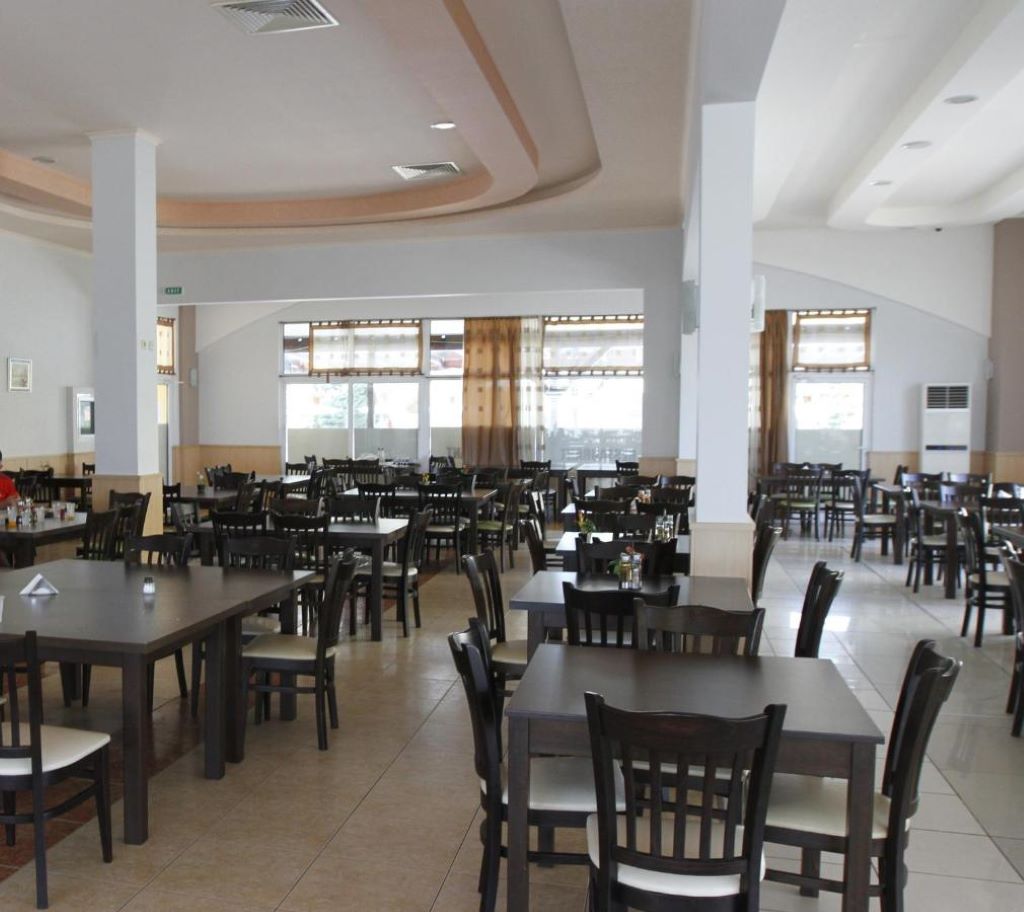 Midia Grand Resort restoran.jpg