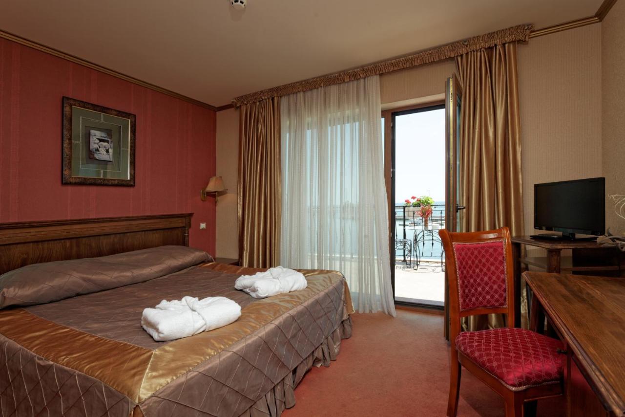 Mistral hotel standard sea view soba.jpg