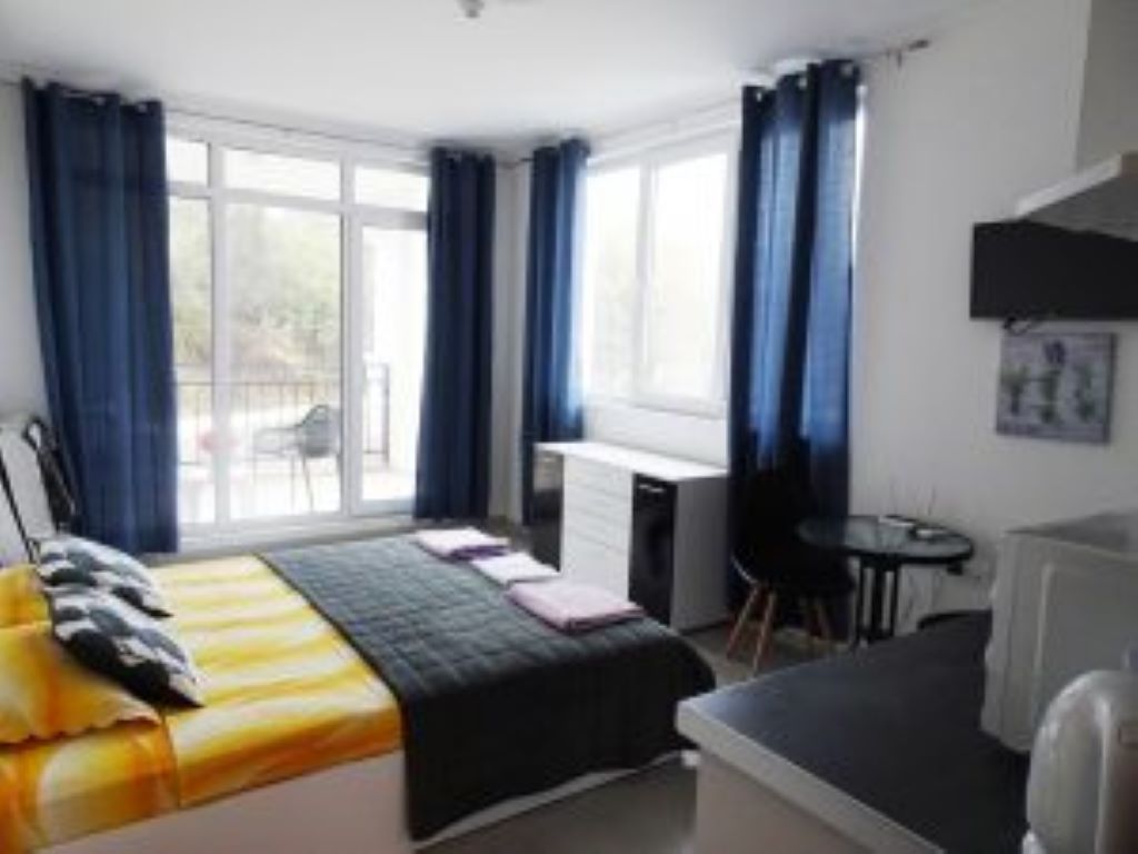 Samara hotel studio.jpg