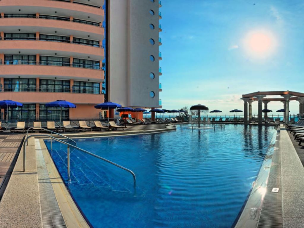 Astera Hotel-Bazen.jpg