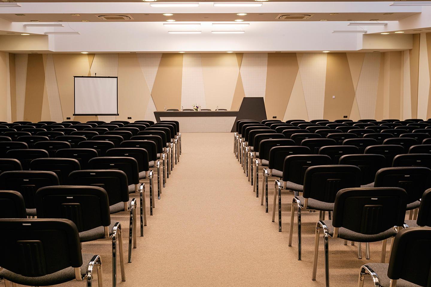 Astera Hotel-Sala za konferencije.jpg