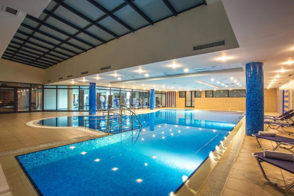 Astera Hotel-Unutrasnji bazen.jpg