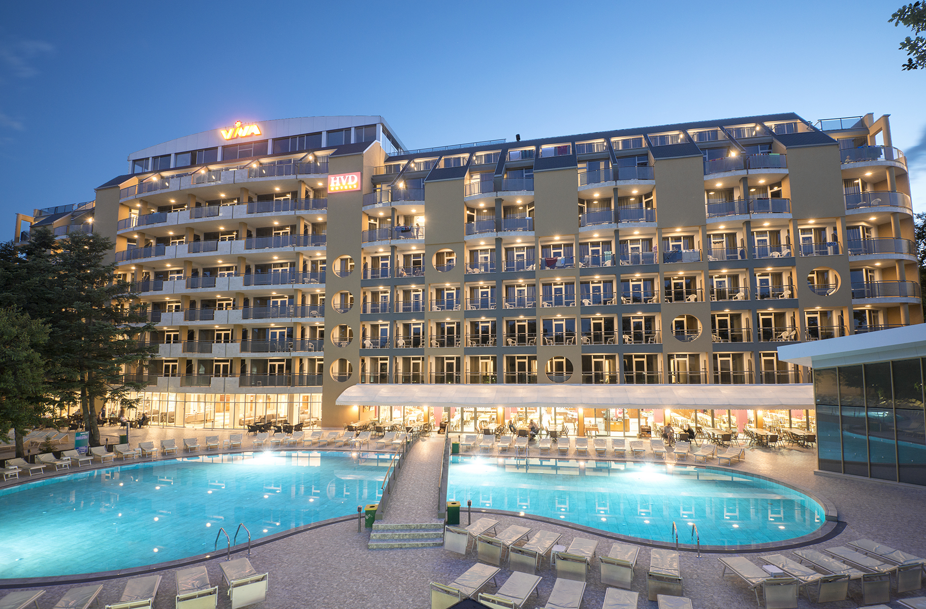 Hotel Viva Club-Nocni izgled.jpg