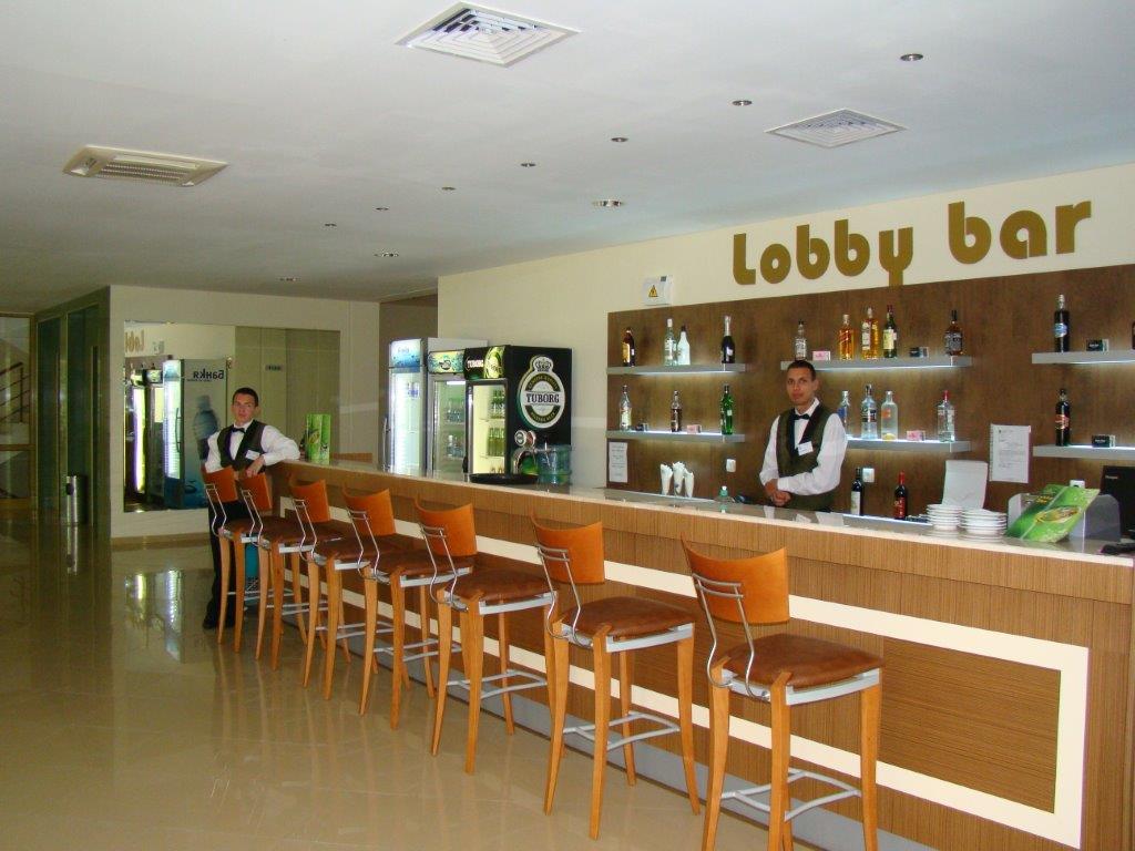 Hotel Palma-Lobby bar.jpg