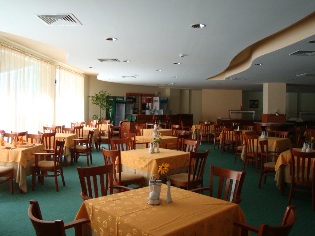 Hotel Palma-Restoran.jpg