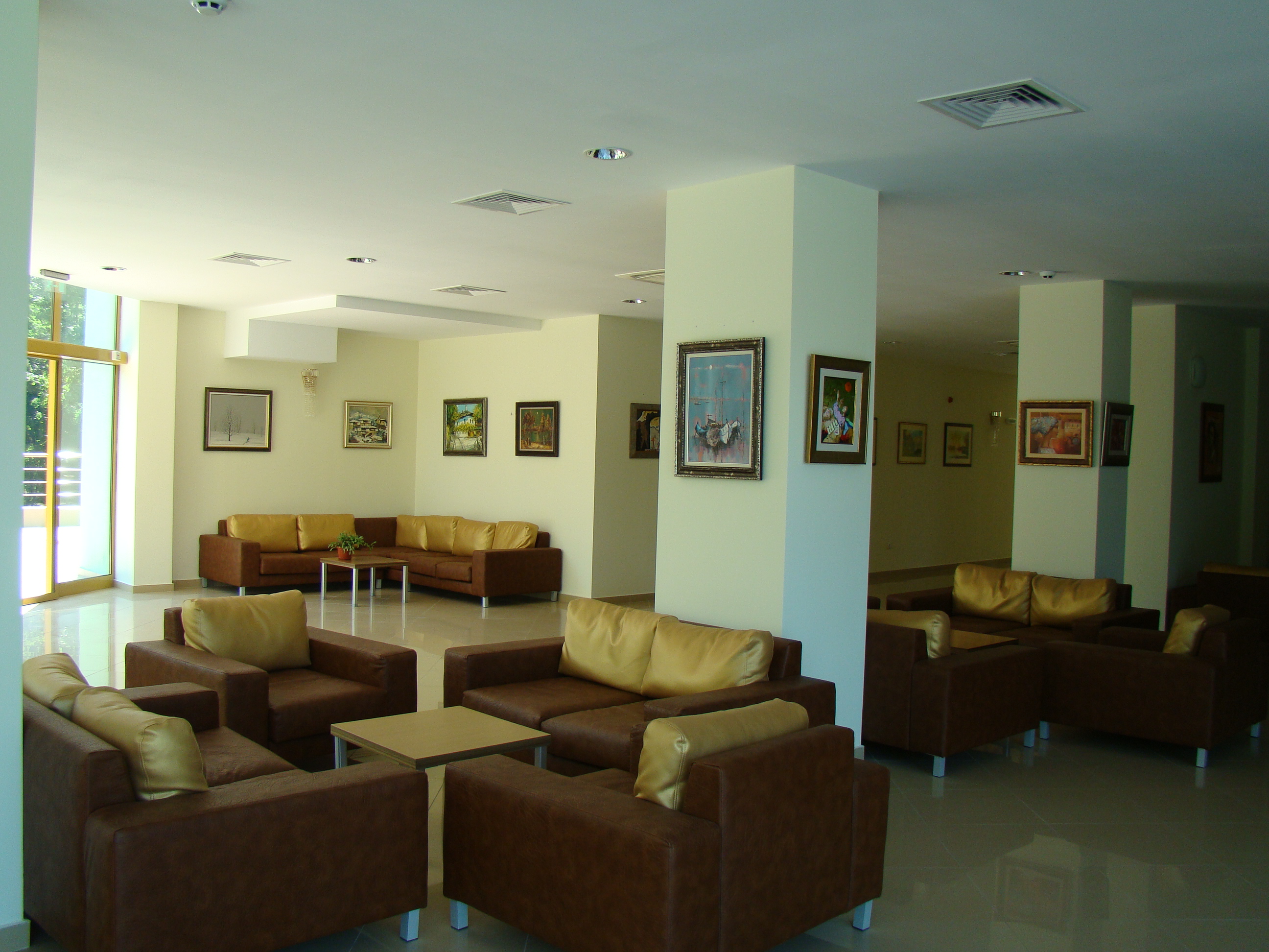 Palma Hotel-Lobby.JPG