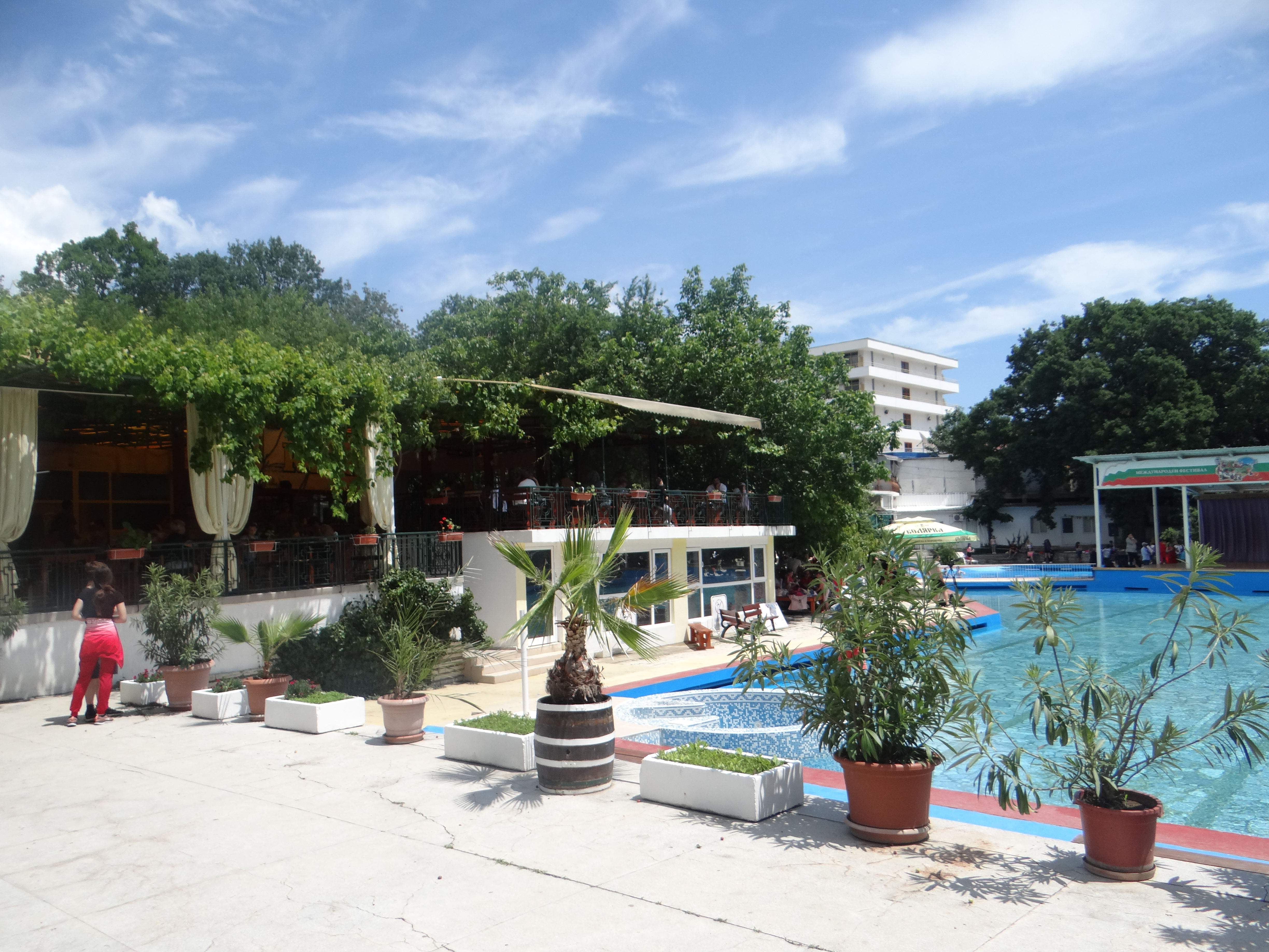 Riva Golden Sands Hotel-Bar na bazenu.JPG