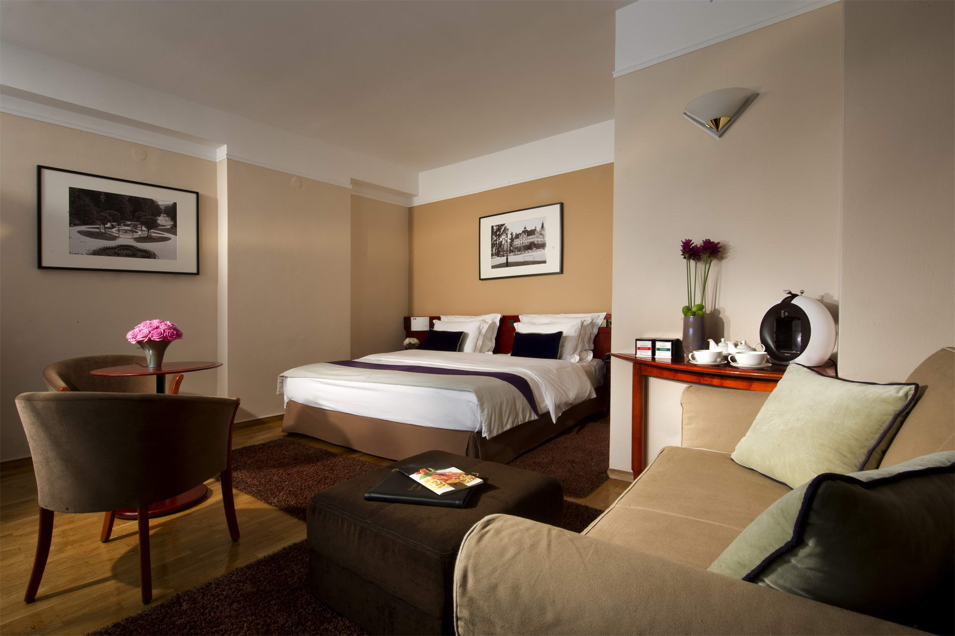 Hotel Slon-Deluxe soba.jpg
