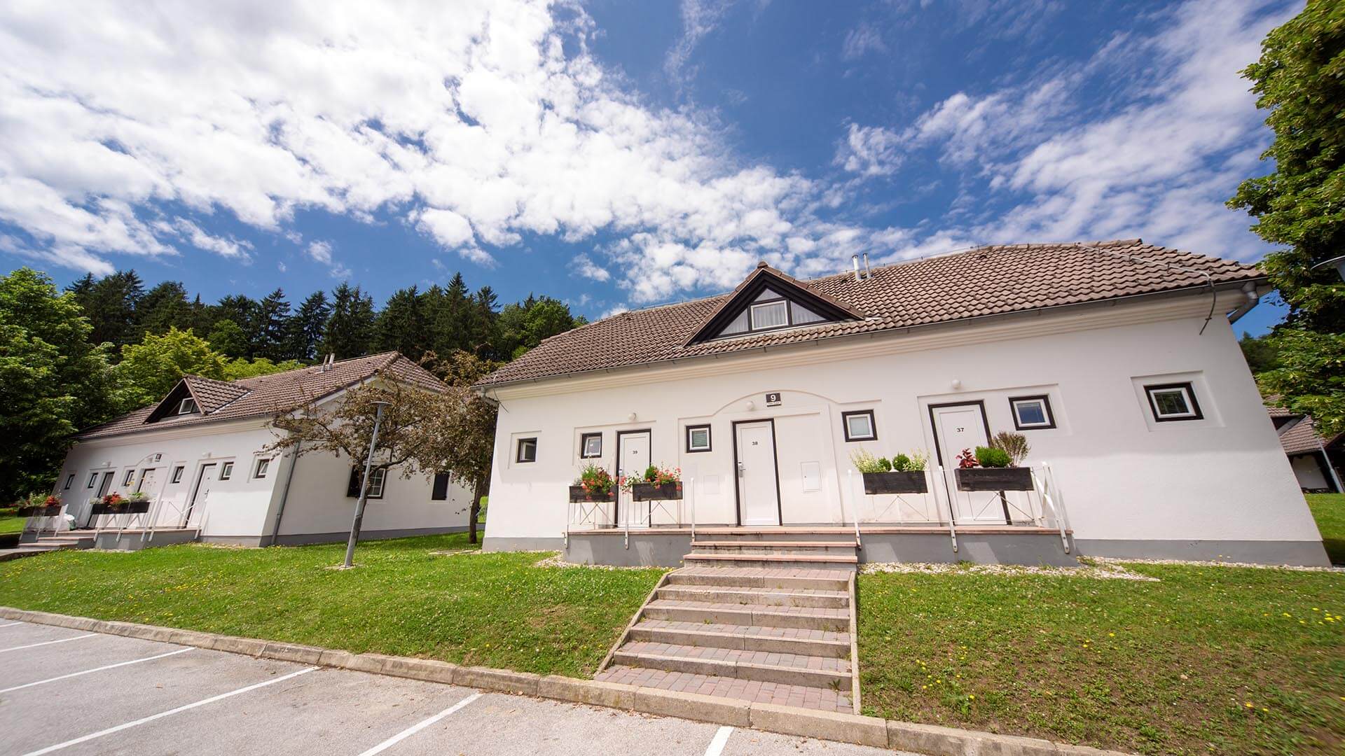 Vas Lipa Hotel-Okruzenje smestaja.jpg