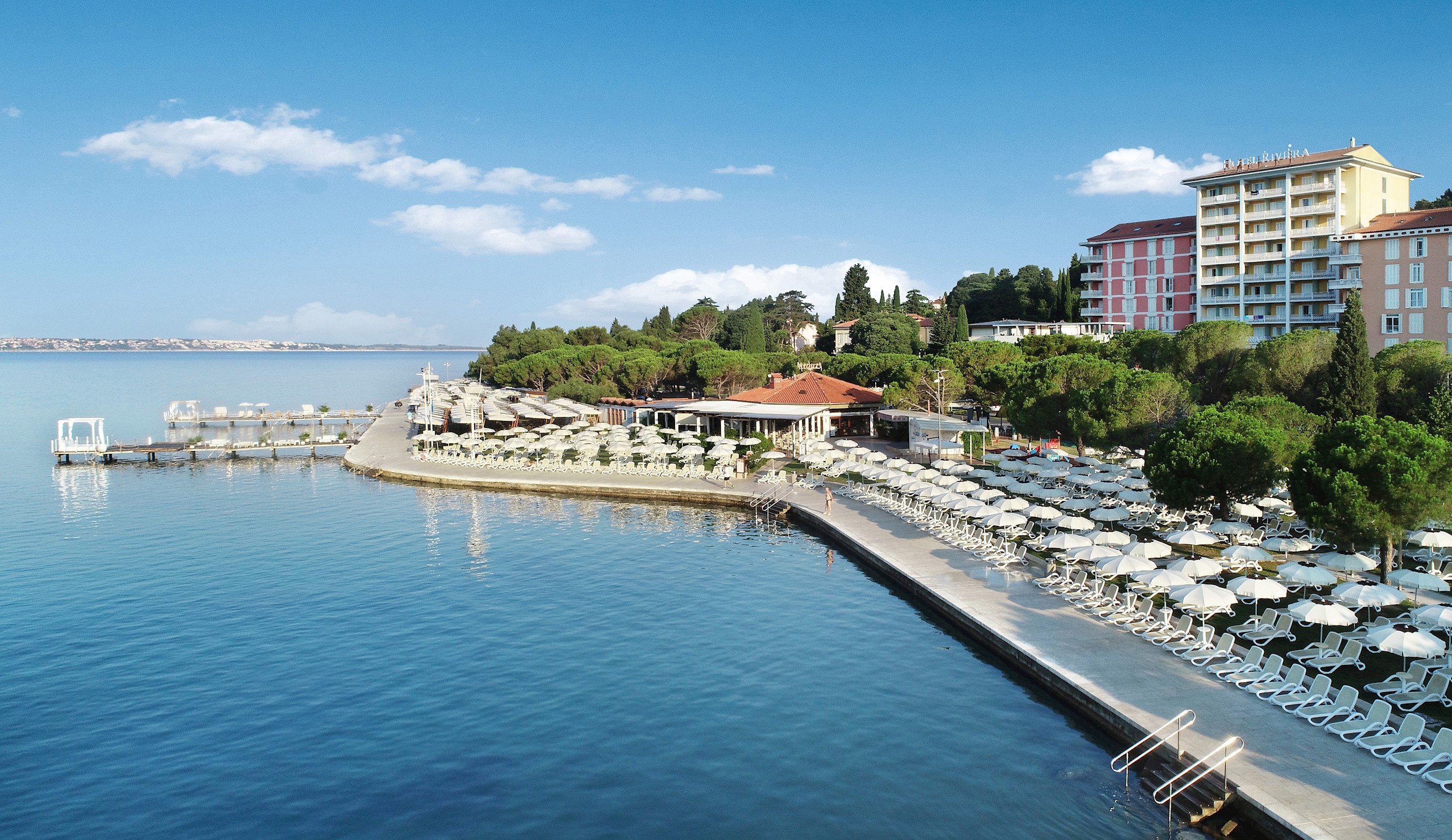 Hotel Act ION Neptun-Plaza.jpg