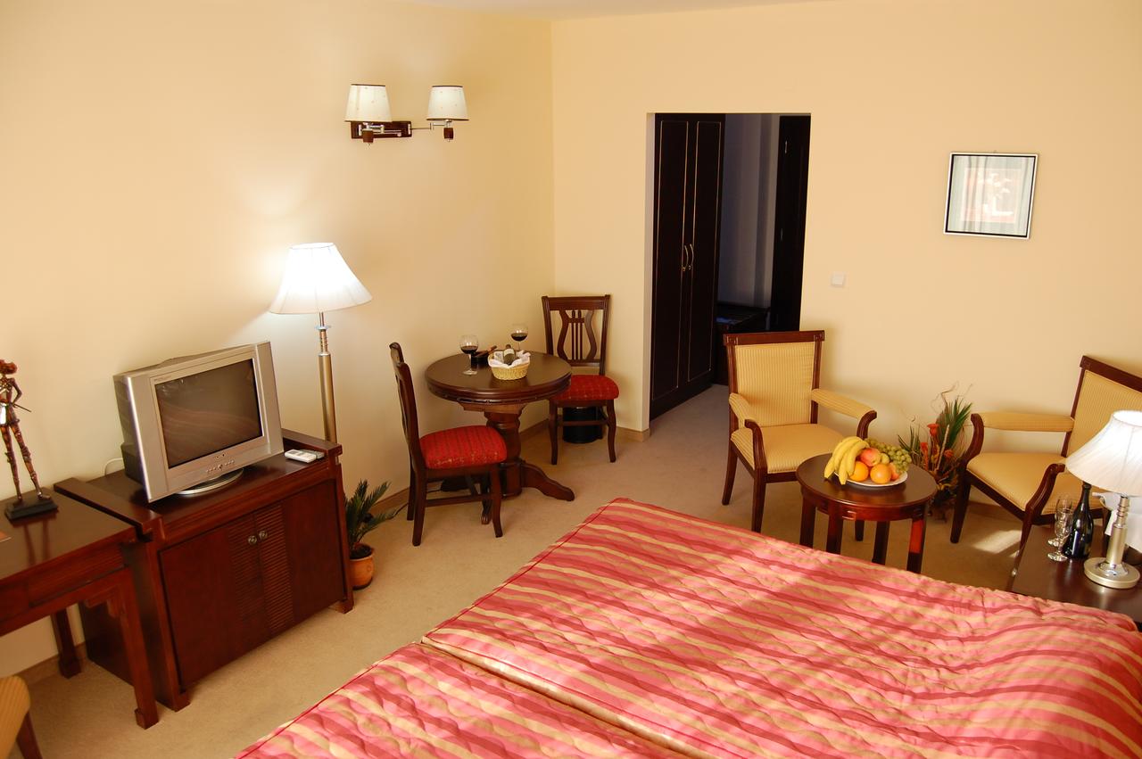 Princess Residence hotelstandard soba.jpg